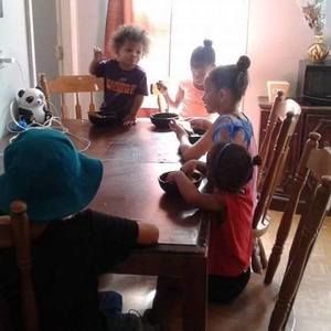 Meet your Posher, Iris